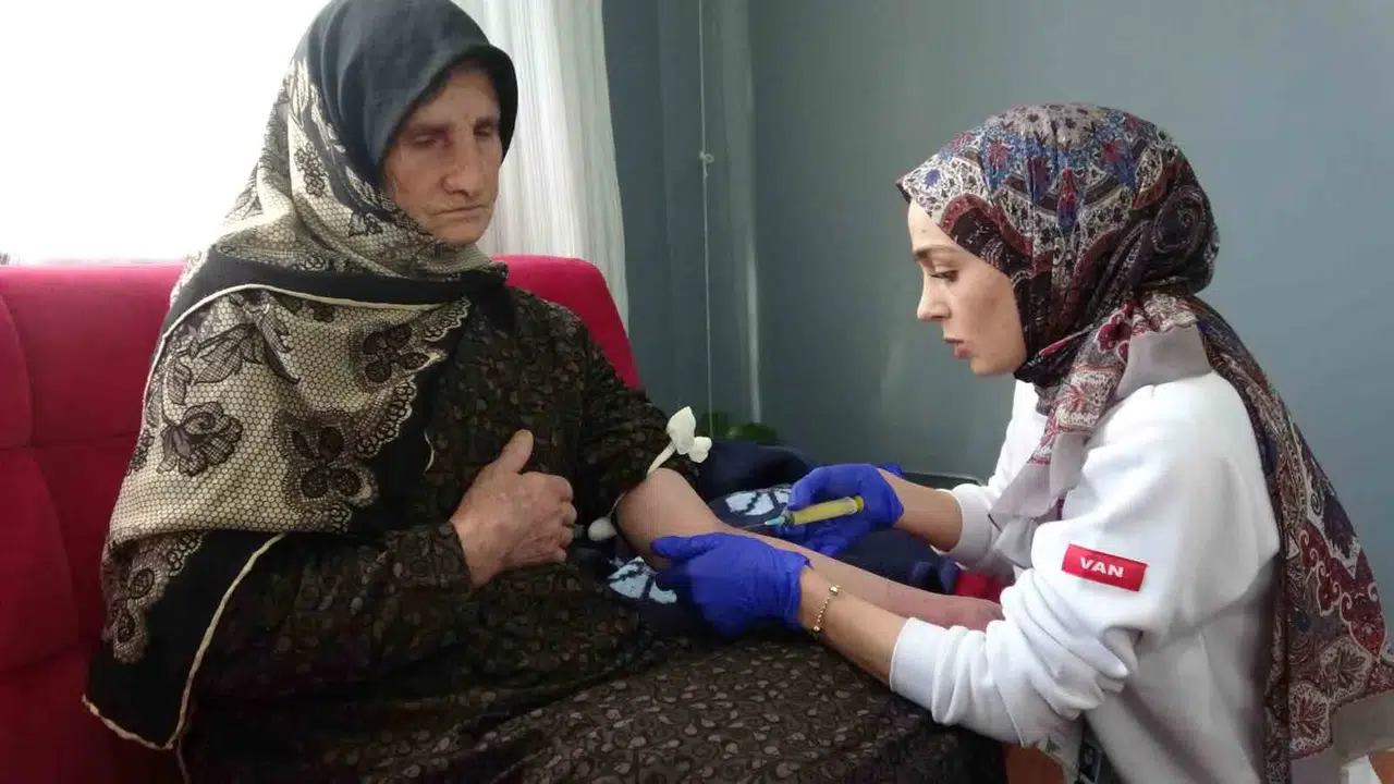 Van’da 25 Bin Hasta Konutta Sıhhat Hizmetinden Yararlandı