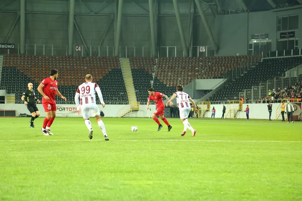290 Dakika Sonra Gol Sesi Çıktı