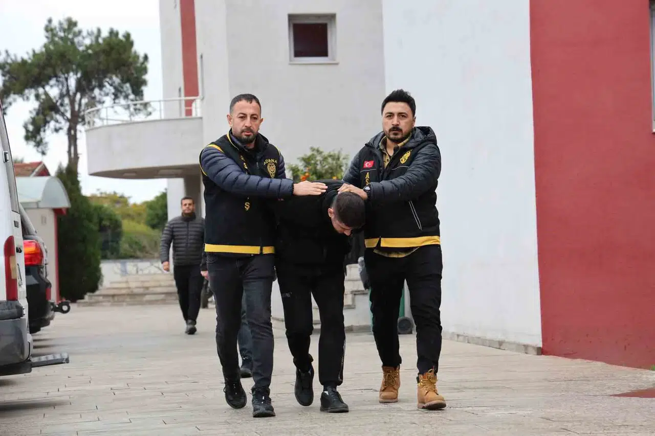 3 Kişiyi Öldürdü, "Hayatım Karardı" Dedi