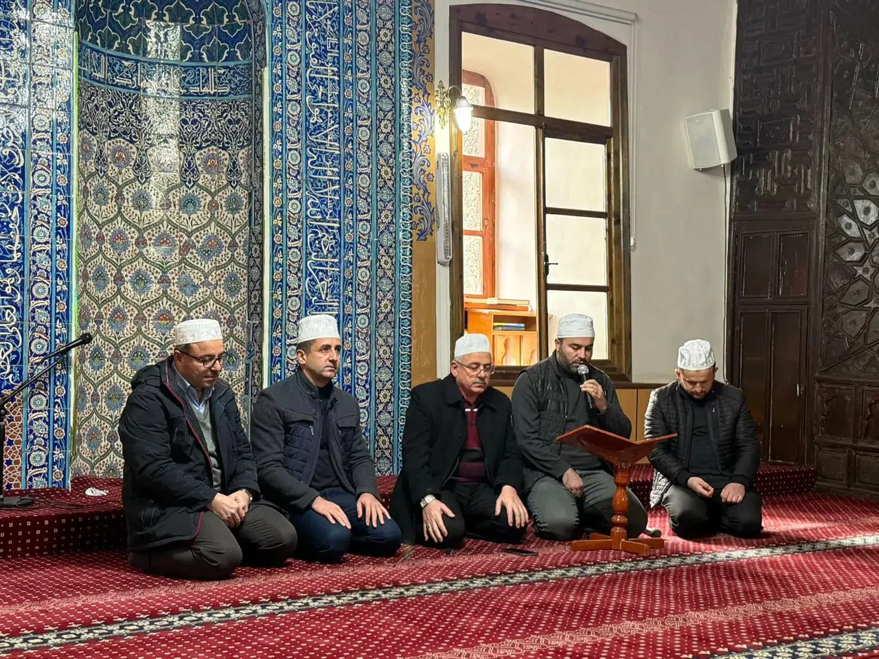 Asrın Felaketinde Hayatını Kaybedenler İçin Dua Ettiler