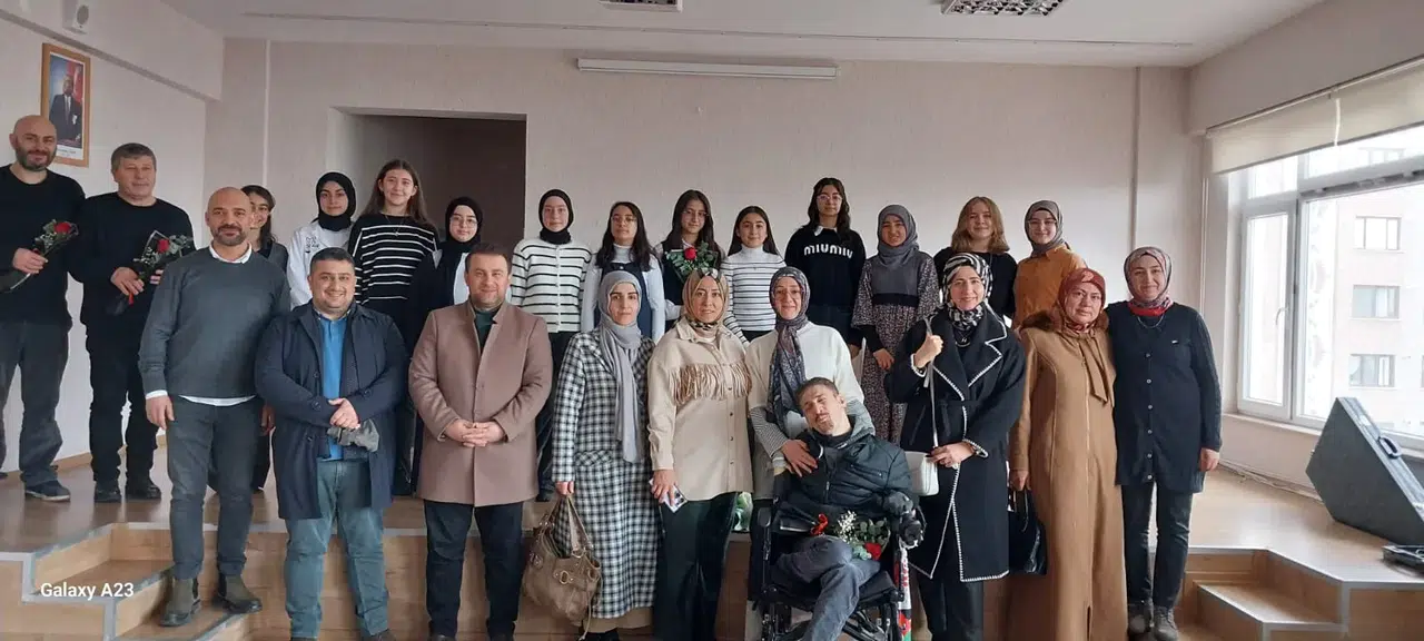 Bekir Madan, Şiirleriyle Mest Etti
