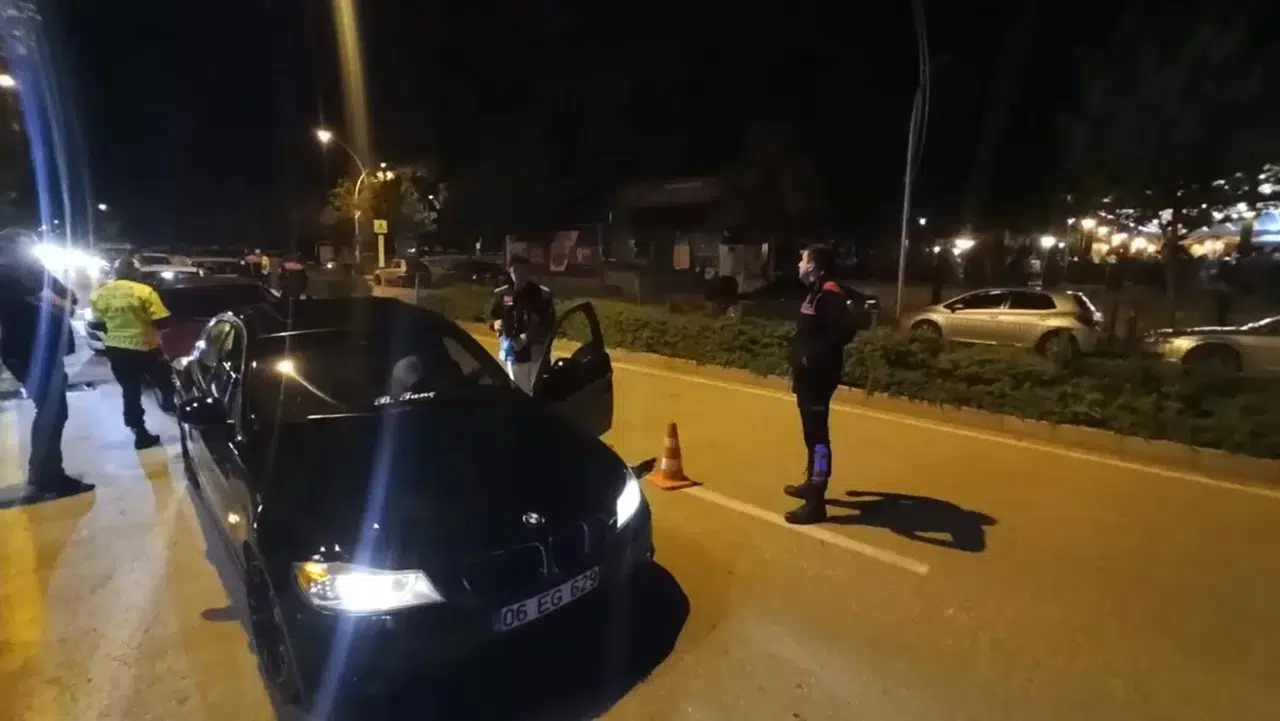 Bir Haftada Aranan 22 Kişi Yakalandı