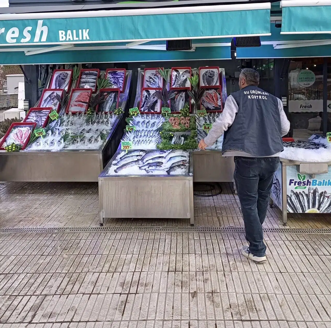 Gıda Güvenliği İçin Ekipler Sahada