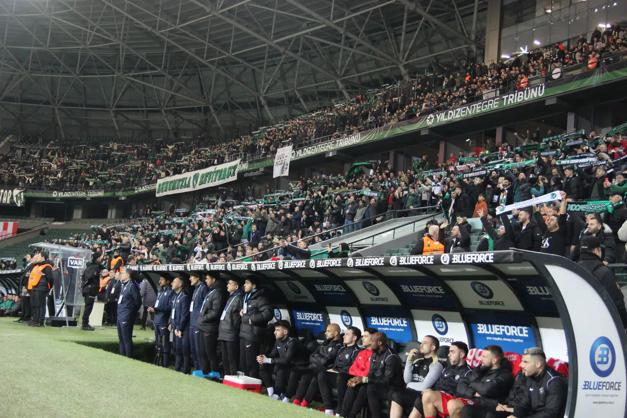 Kocaelispor-Çorum FK Maçı Zirvede Yer Aldı