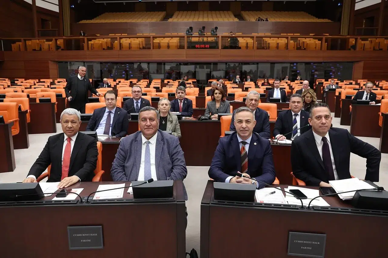 ‘Ne Zaman ki Bu İktidar Gidecek, Türkiye'ye Adalet Gelecek’