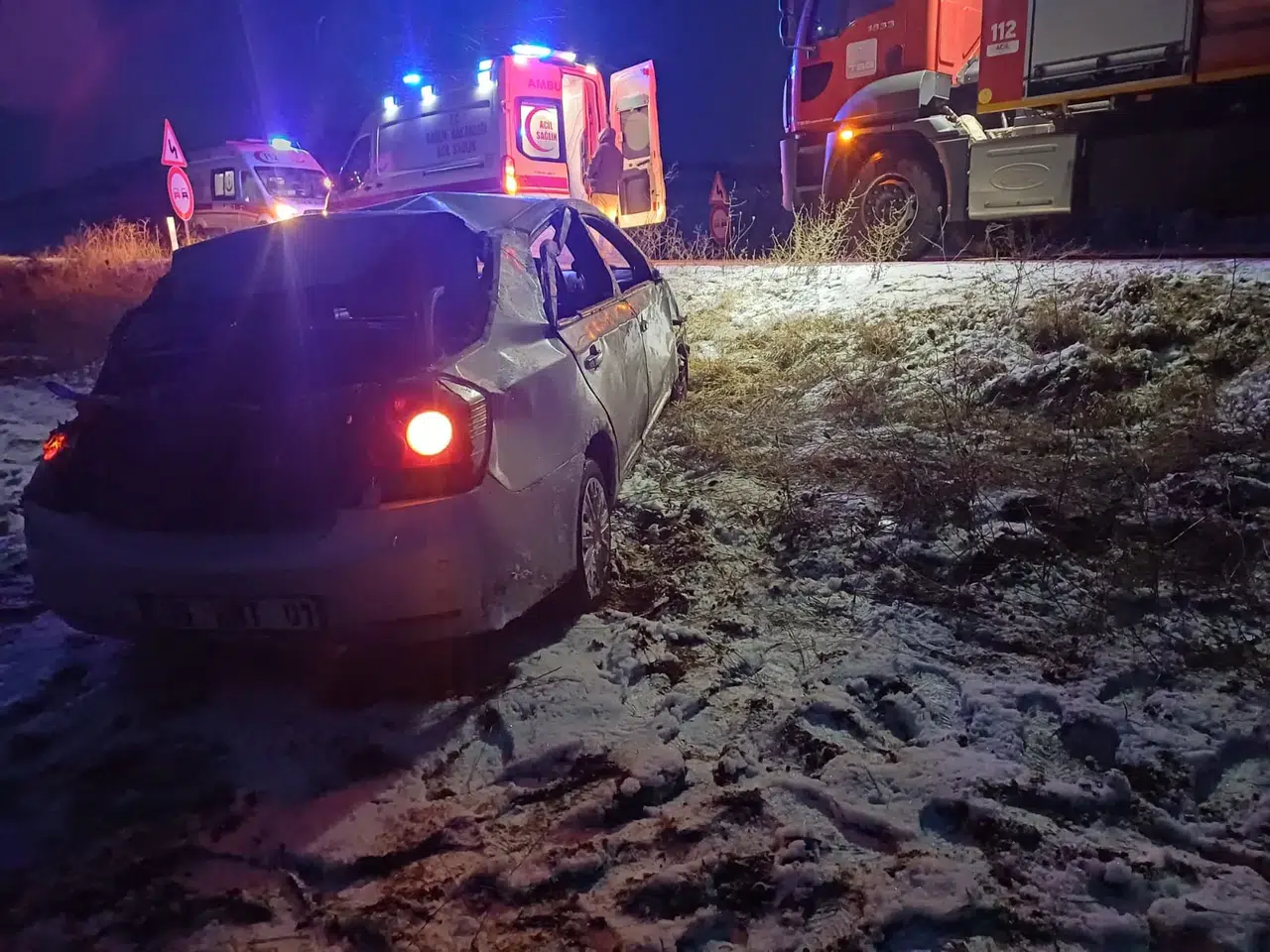 Otomobil Takla Attı: 3 Yaralı