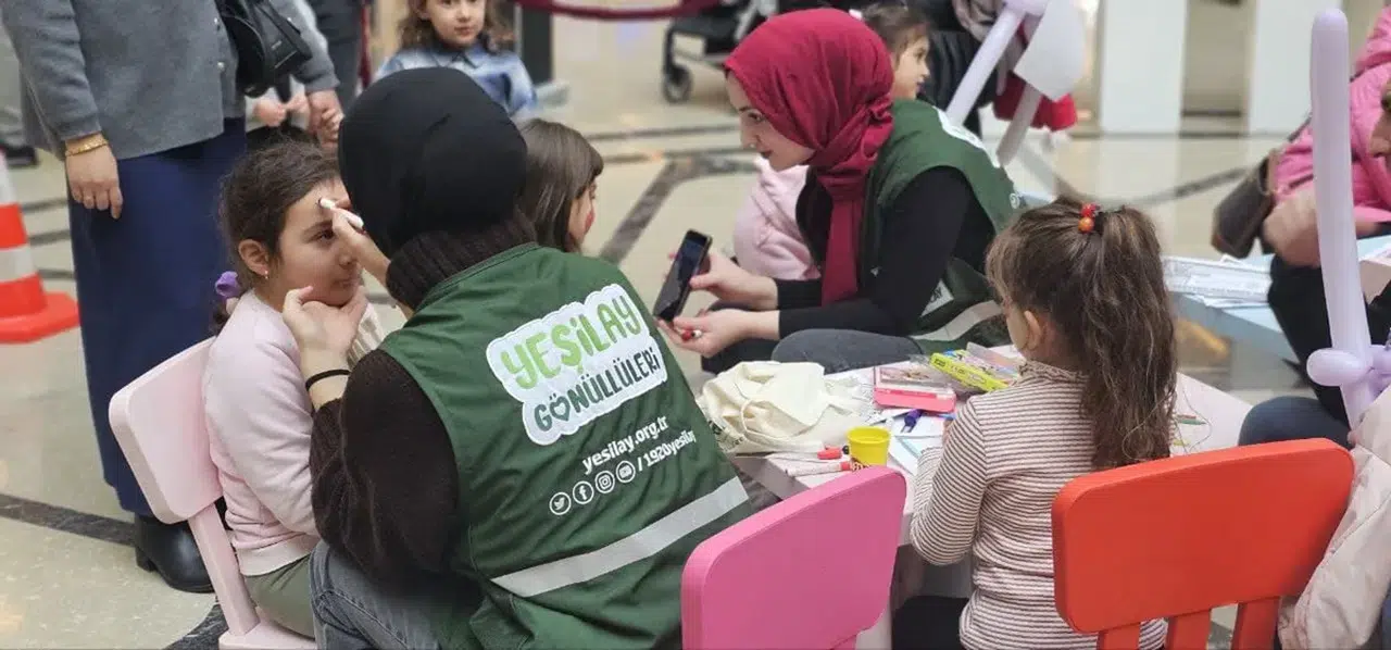 ‘Sigaraya Değil, Hayata Bağlan’