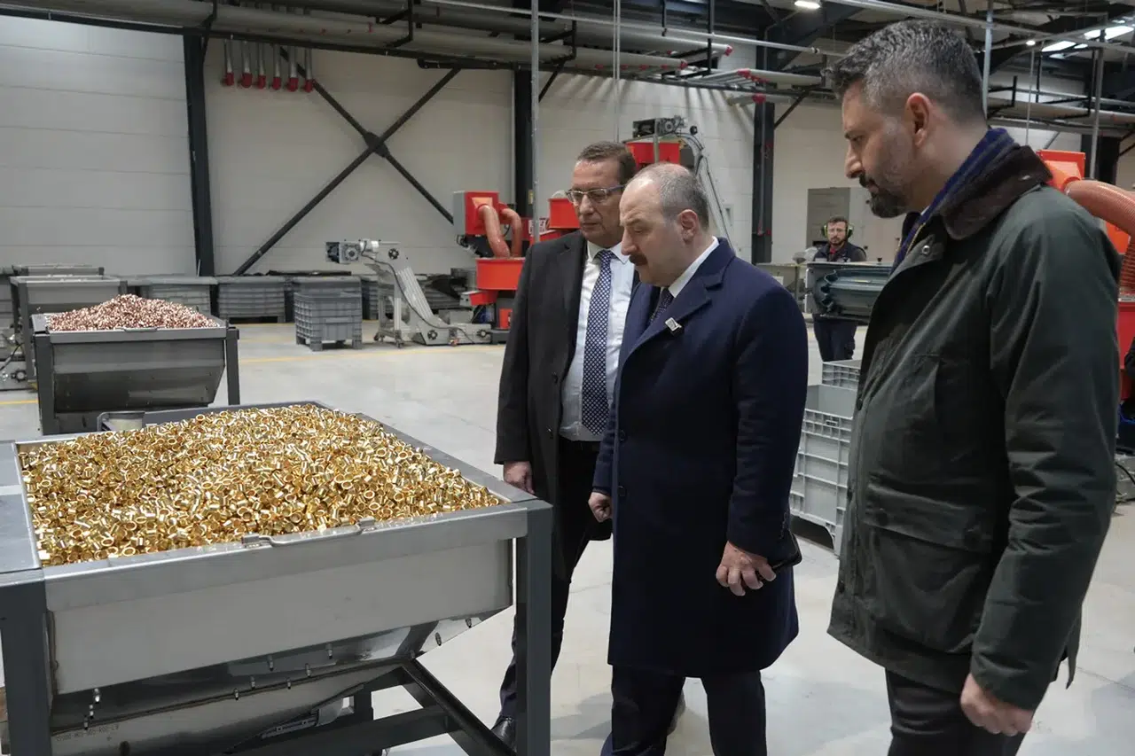 Varank, TMA Savunma Fişek Fabrikası'nı Gezdi