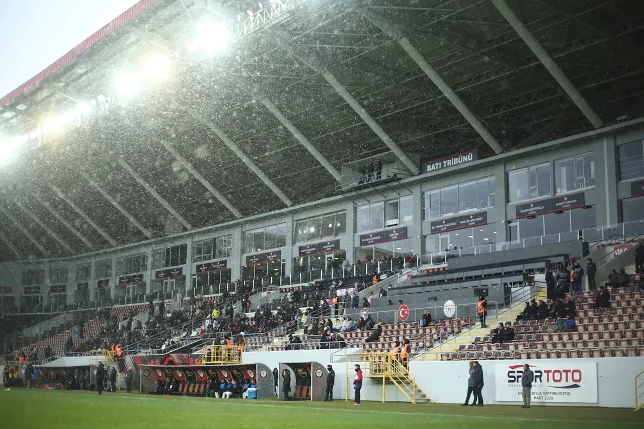 Yeni Malatyaspor Maçını Bin 21 Kişi İzledi