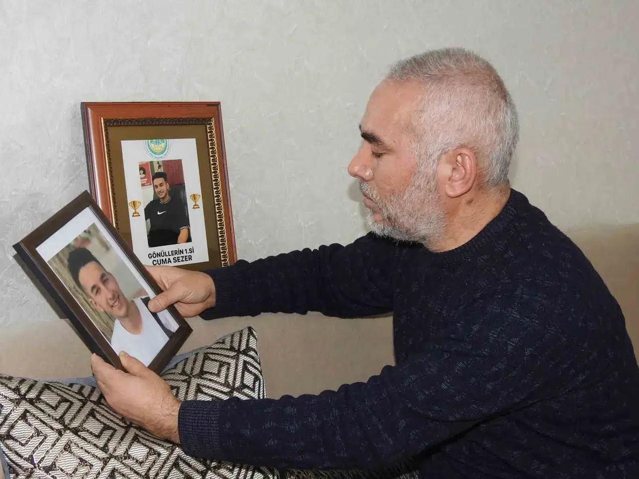 Asrın Felaketini Yaşayan Ailelerin Acısı Birinci Günkü Üzere Taze