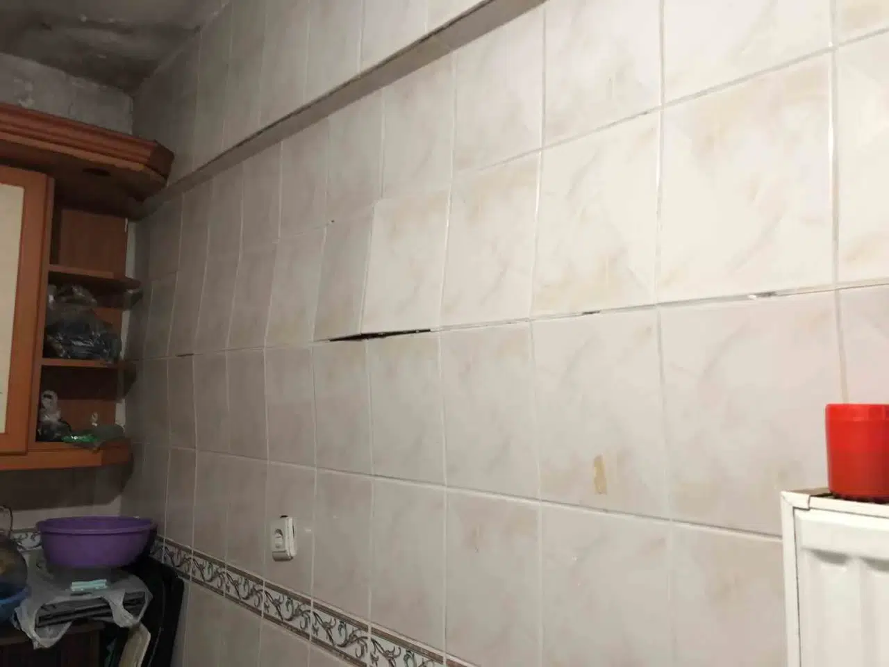 Bahçelievler’de Çökme Tehlikesi Olan Bina Tahliye Edildi