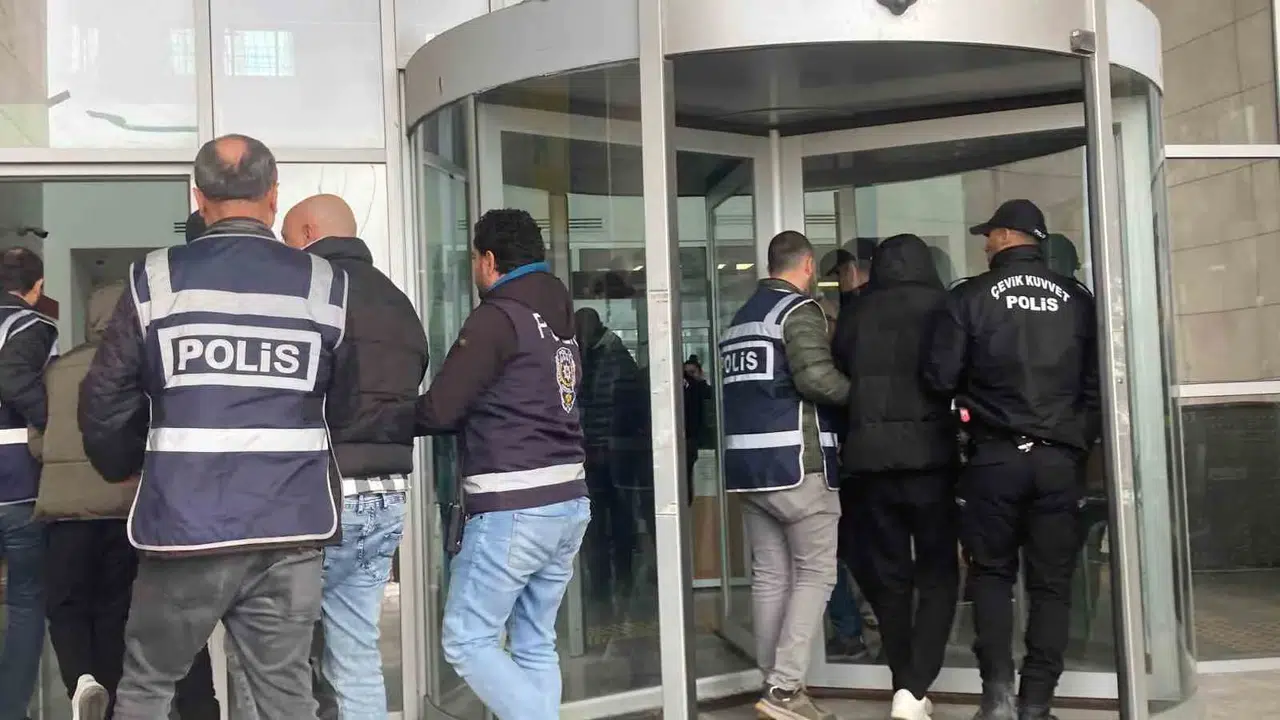 Bakan Yerlikaya’nın Duyurduğu ’Kaplanlar’ Çetesinde Tutuklu Sayısı 16’ya Yükseldi