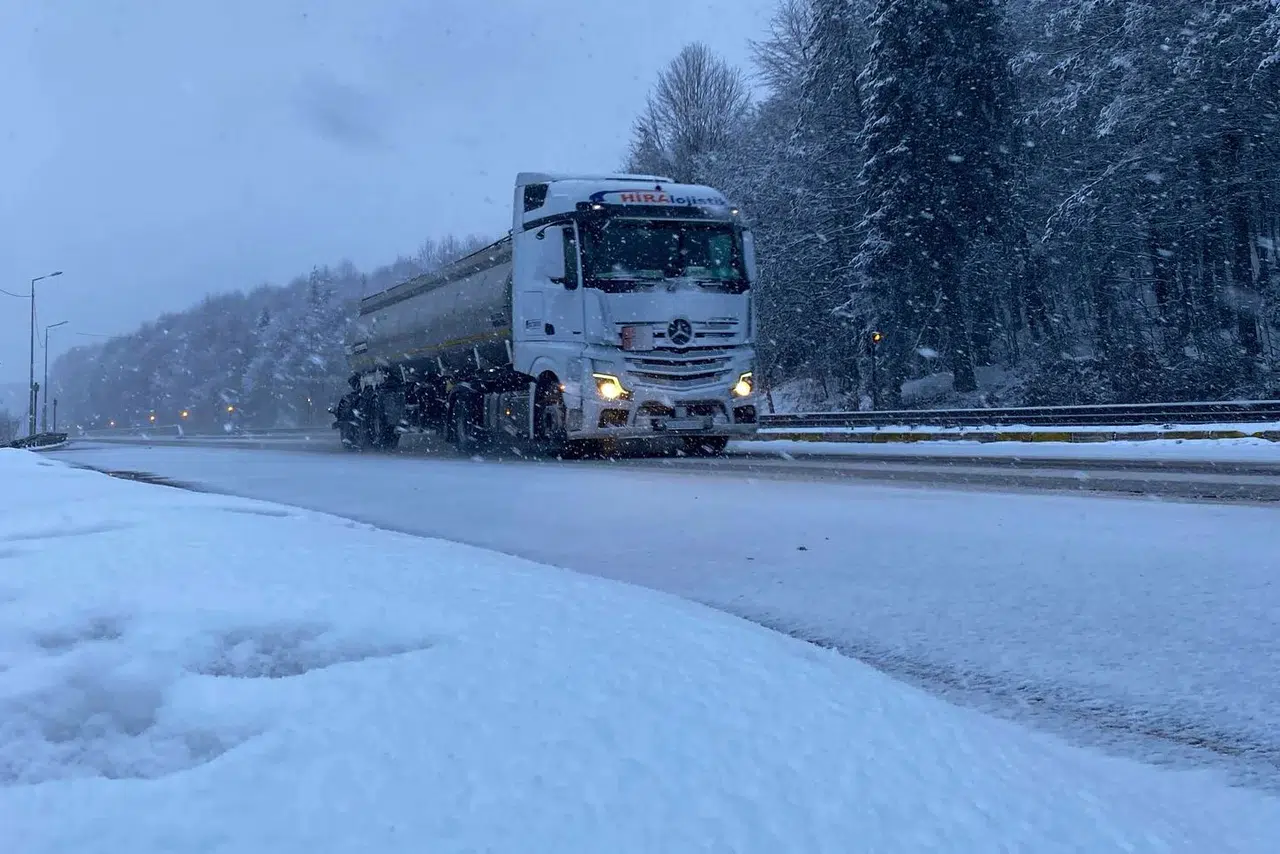Bolu Dağı’nda Kar Tesirli Oluyor