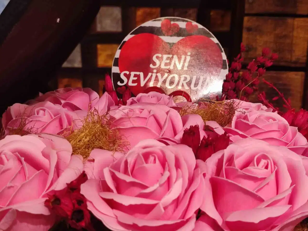 Çiçeklere Bu 14 Şubat’ta da İstek Fazla