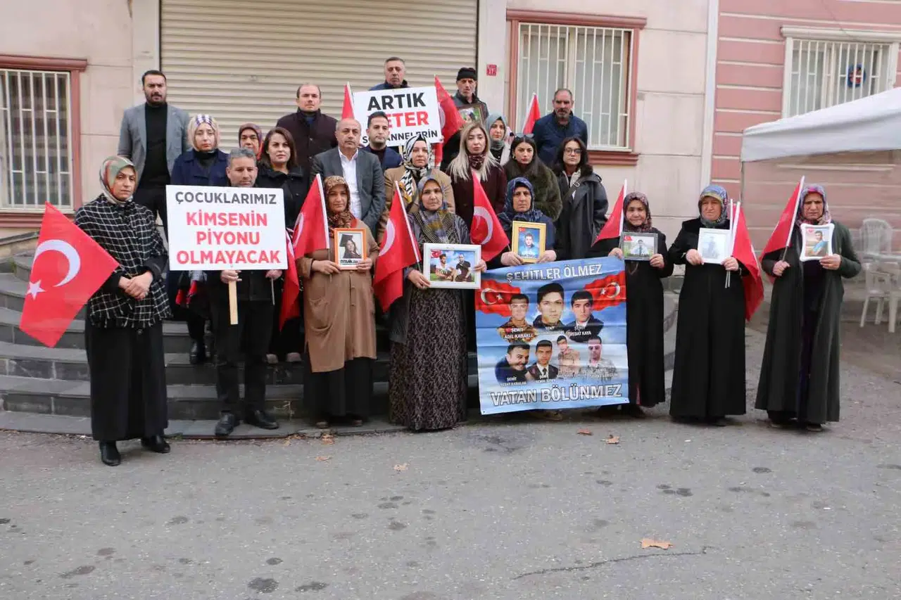 Diyarbakır’da ’Gara Şehitleri’ Anıldı