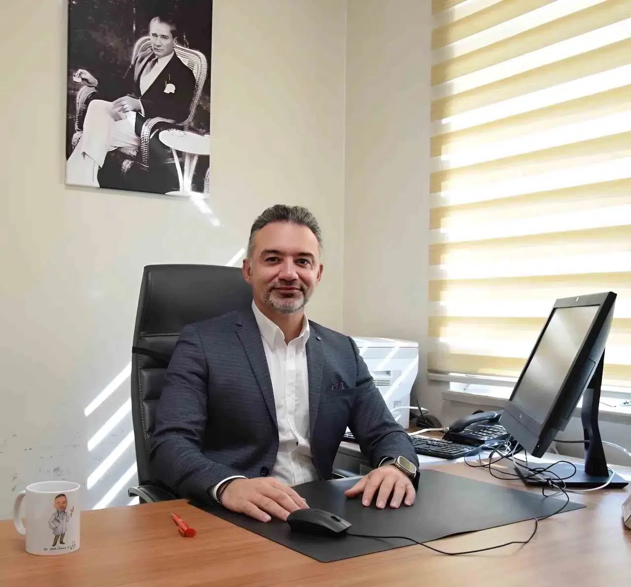 Doç. Dr. Önmez: "Kilo Verme Sürecinde Öncelik İlaç Tedavisi Olmamalı"