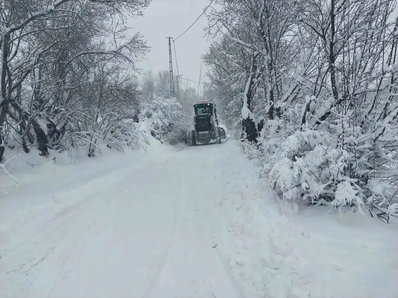 Elazığ’da 162 Köy Yolu Ulaşıma Kapandı