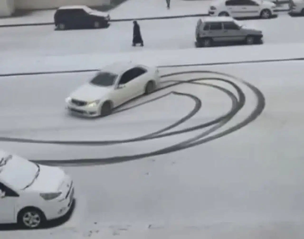 Gaziantep’te Karlı Yolda Drift Atan Şoföre 46 Bin Lira Ceza