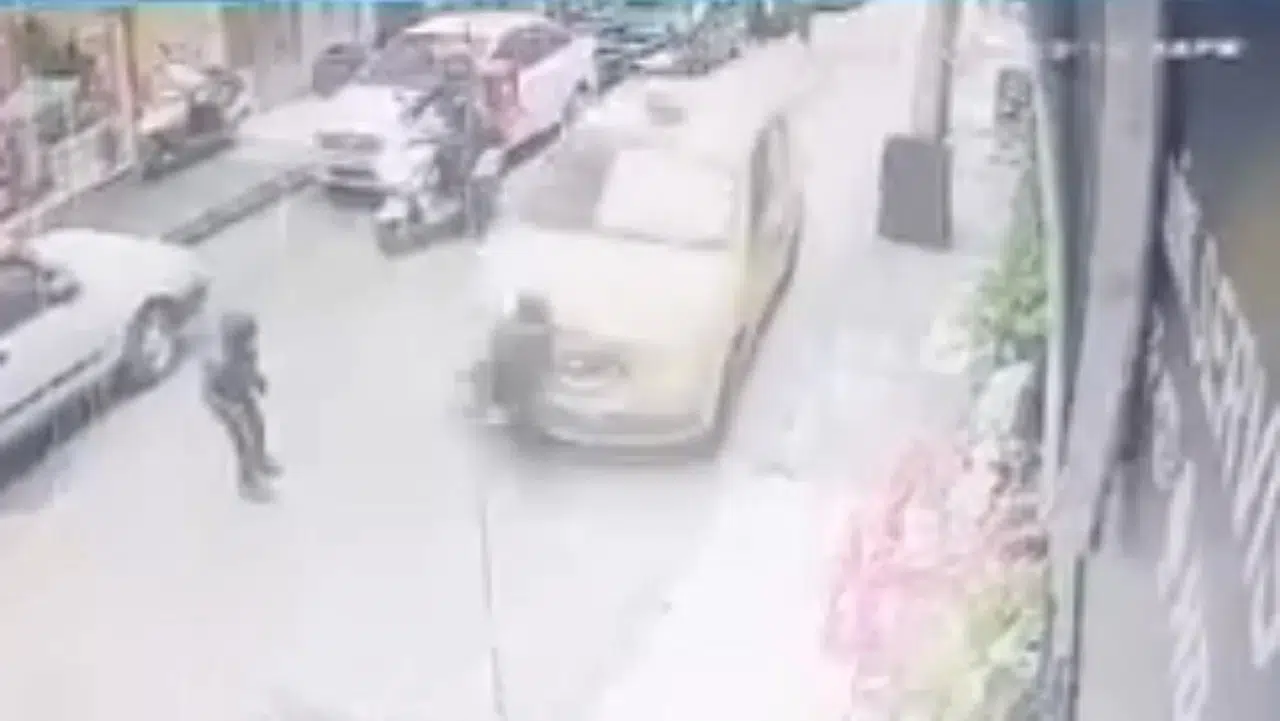 Kar Topu Oynarken Taksi Bu türlü Çarptı