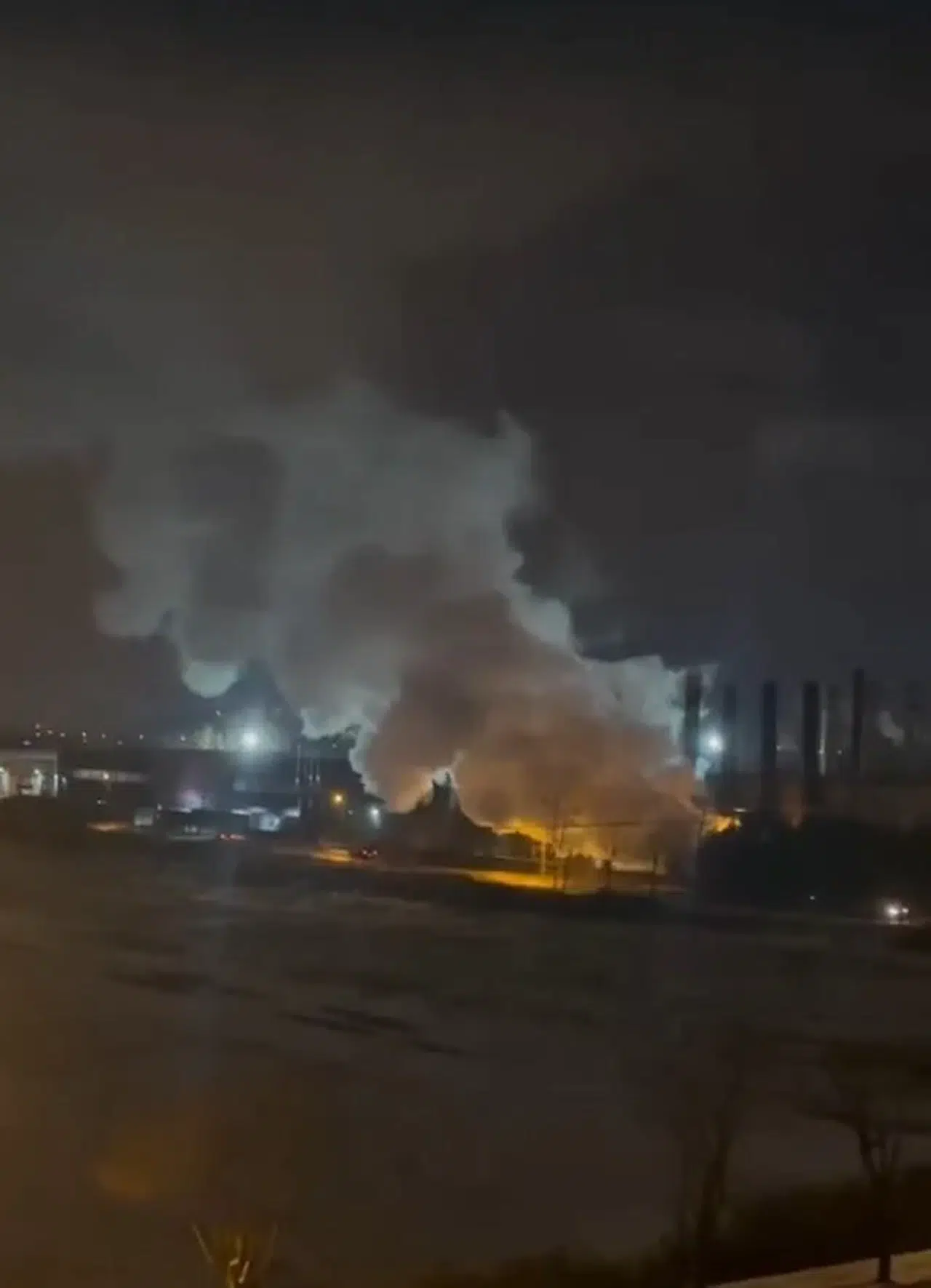 Kartonsan Fabrikası’nın Buharı İtfaiyeyi Harekete Geçirdi