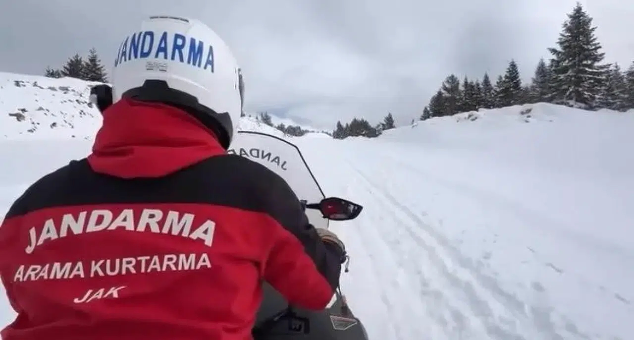 Kayak Tutkunlarının Güvenliği Jak Timlerine Emanet