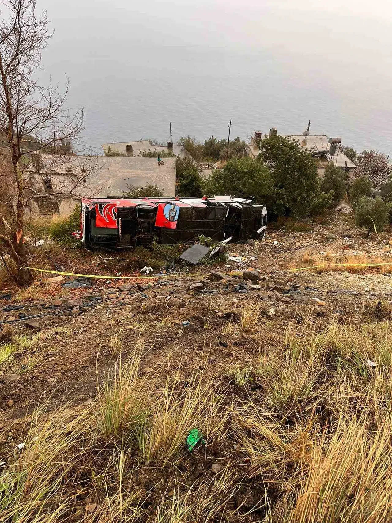 Kaza Sonrası Elektrik Çizgisi Tamirini Yapan Emekçi, Akıma Kapılarak Yaralandı