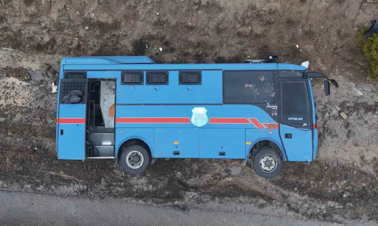 Kırıkkale’de Cezaevi Ring Aracı Devrildi: 7’si Jandarma Çalışanı 9 Yaralı