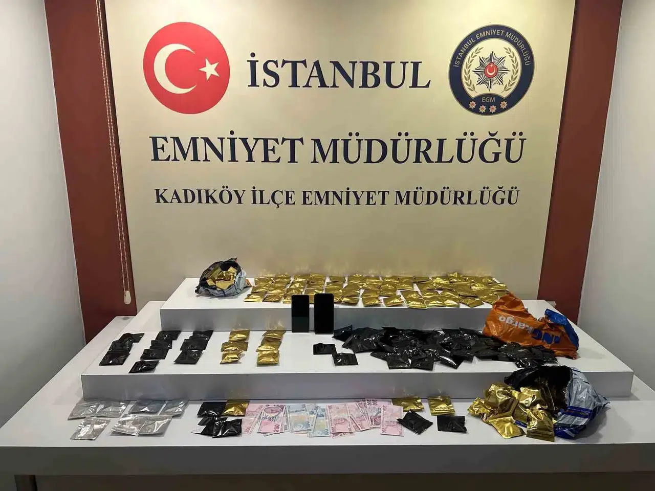 Komedyen Selin Dilmaç ‘Uyuşturucu Ticareti’ Hatasından Tutuklandı