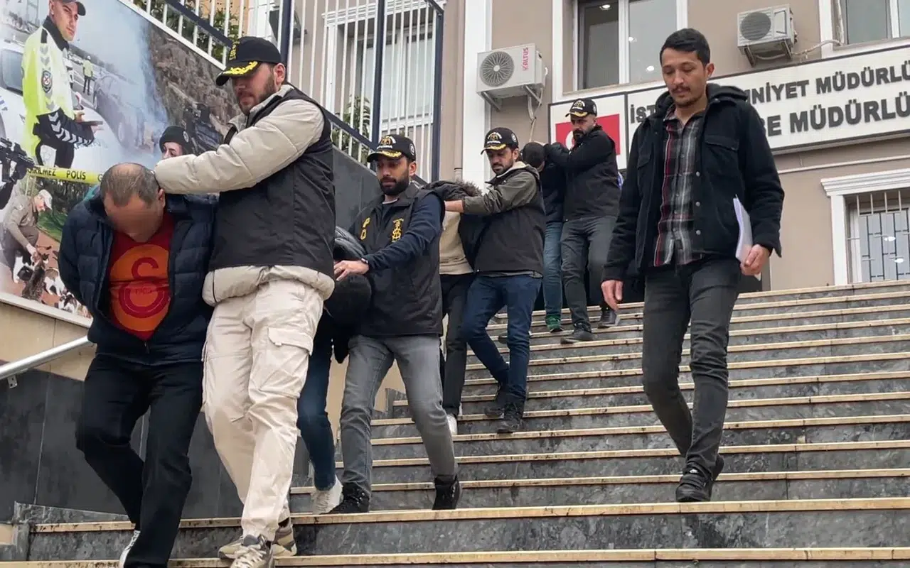 Küçükçekmece’de 750 Bin Lira Pahasında Kaban Çaldılar: O Anlar Kamerada