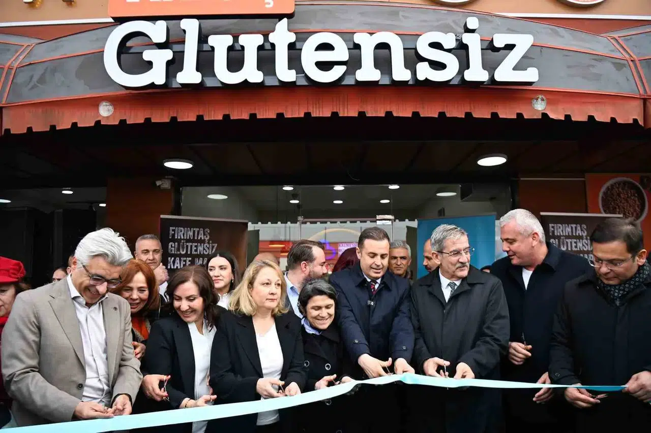 Lider Akın, Balıkesir’in Birinci ve Tek ’Glütensiz Kafe Market’ini Açtı
