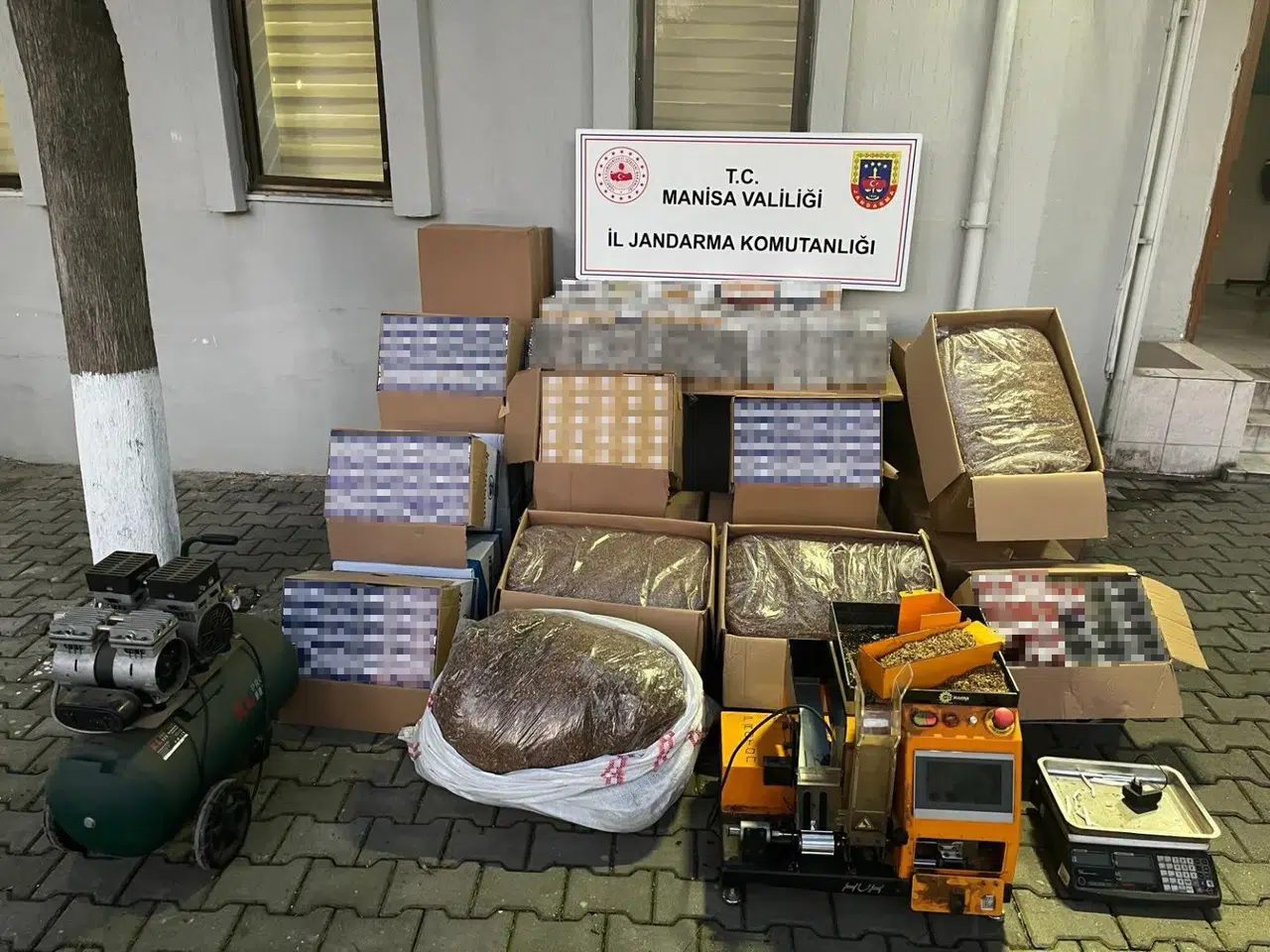 Manisa’da Jandarmadan Kaçakçılık Operasyonu