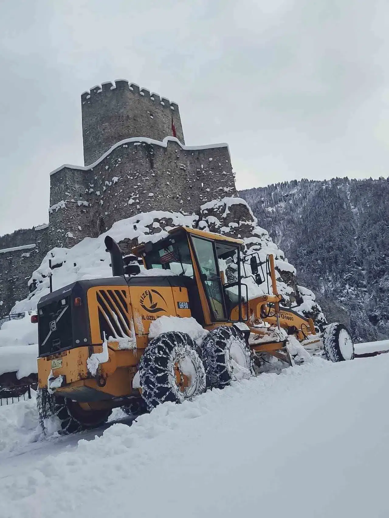 Rize’de Eğitime Kar Mahzuru: Okullar 1 Gün Daha Tatil Edildi