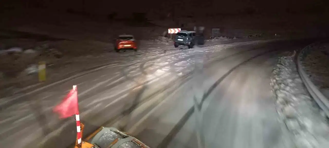 Siirt’te 84 Köy ve Mezra Yolu Ulaşıma Kapandı