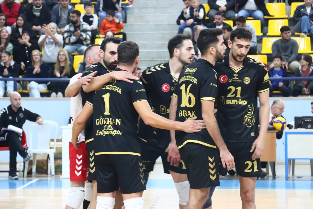 Dere: Hedefimiz Efeler Ligi