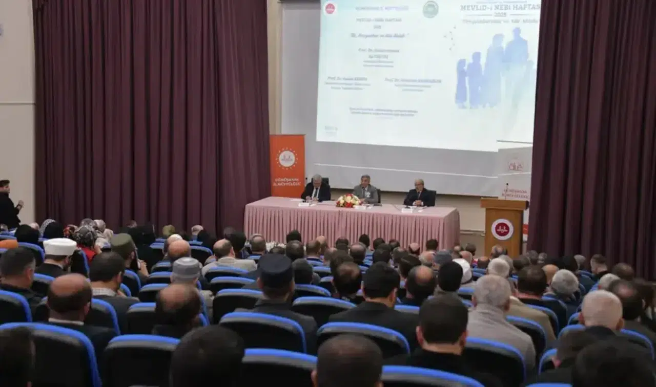 Almus Müftülüğü konferans düzenledi