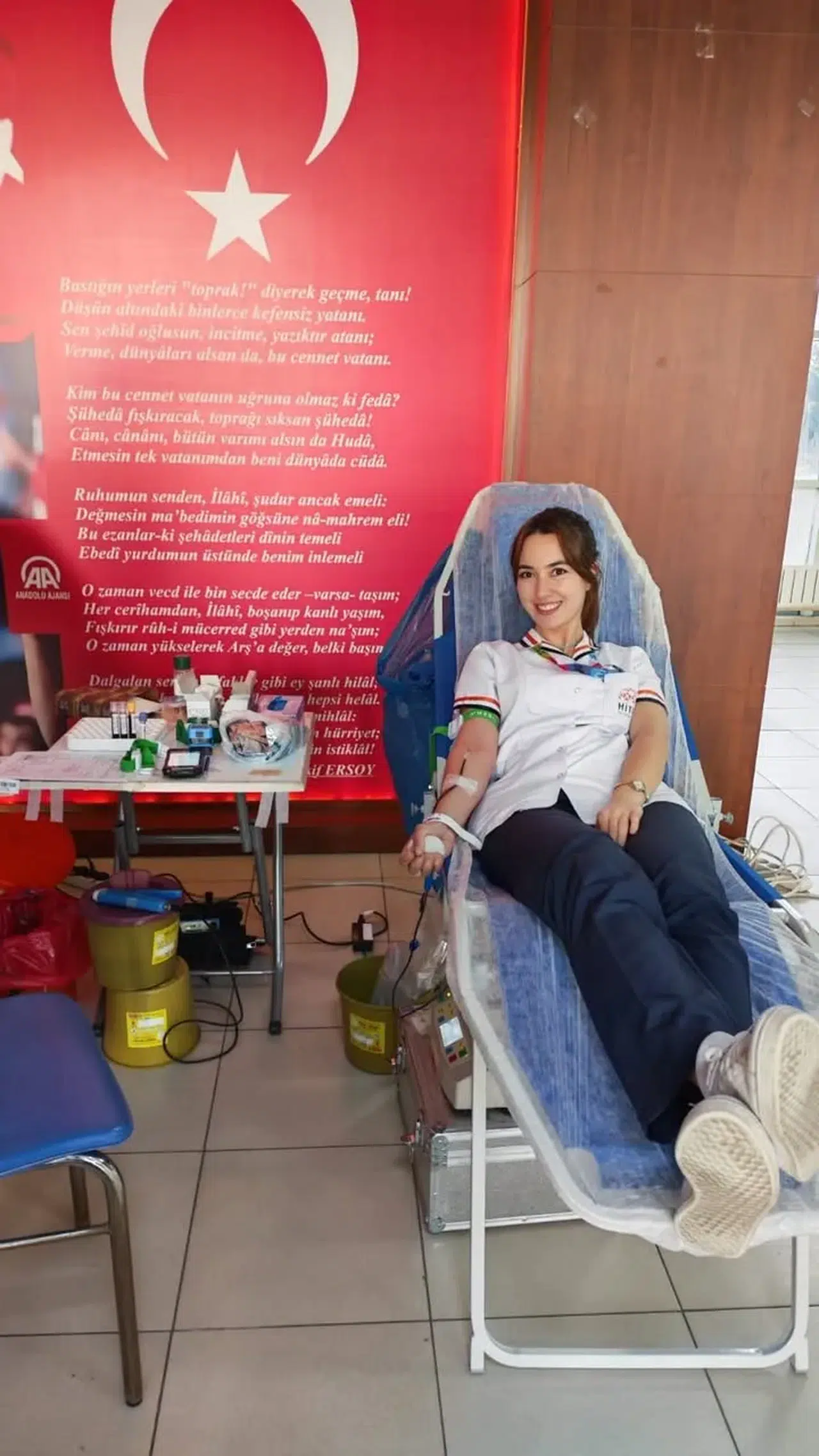 KYK’lı Öğrenciler Gazze İçin Kan Verdi