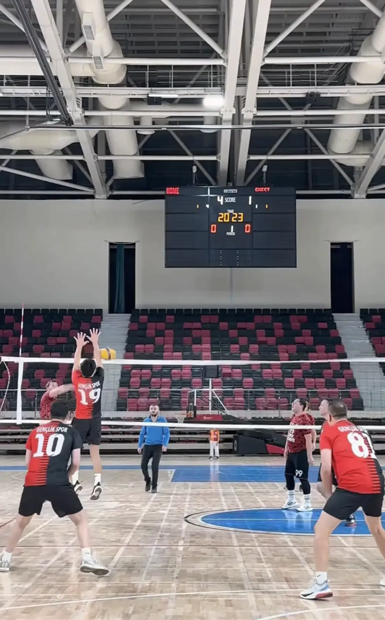 Gençlik Spor Voleybol Takımına Moral Ziyareti