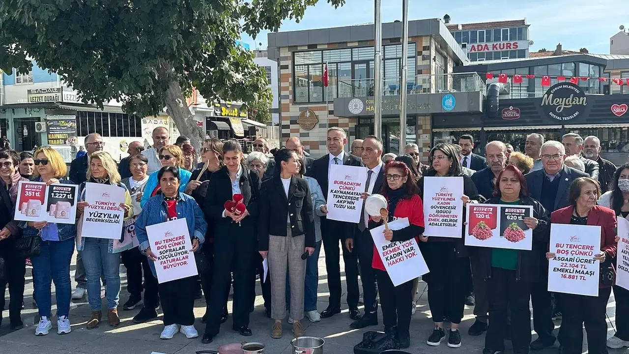 Tahtasız’dan ‘Boş Tencere’ Eylemine Destek