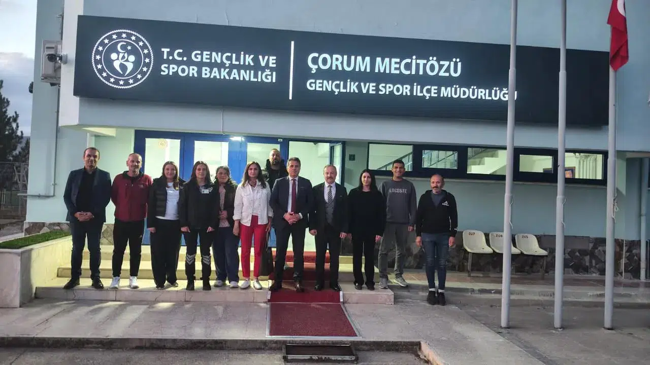 Gençlik ve Spor İl Müdürü, Mecitözü’nde İncelemelerde Bulundu