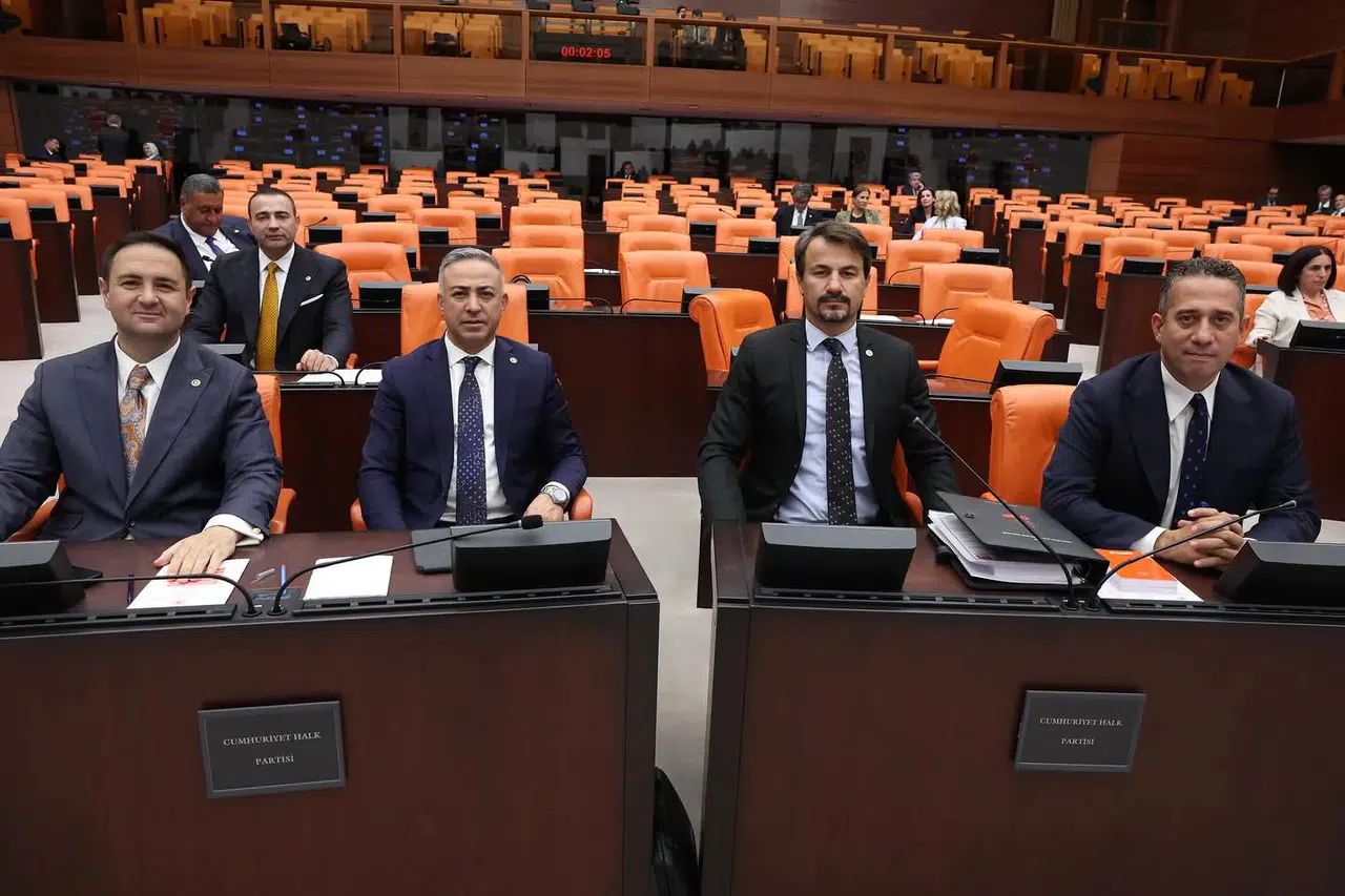 ‘Yurt Krizi Önergemiz AKP ve MHP Oylarıyla Reddedildi’