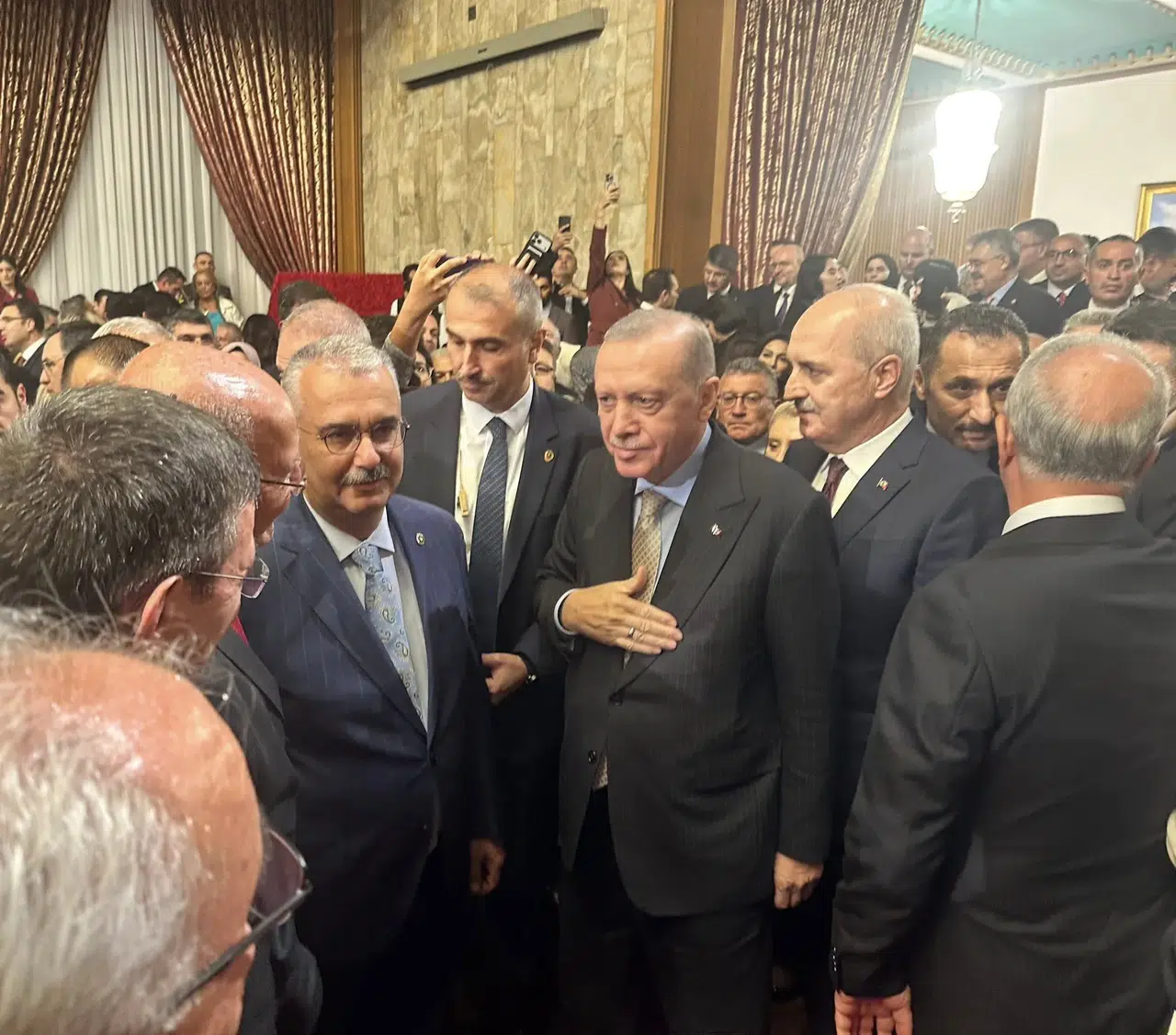 Ahlatcı’dan Yasama Yılı Mesajı