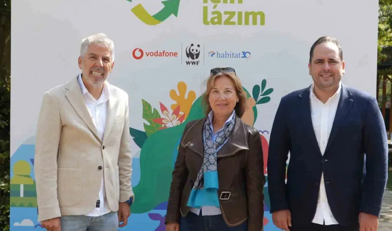 "Dünya İçin Lazım - GreenFest" etkinliği yaklaşık 900 gönüllü ve çocuğun katılımıyla gerçekleşti