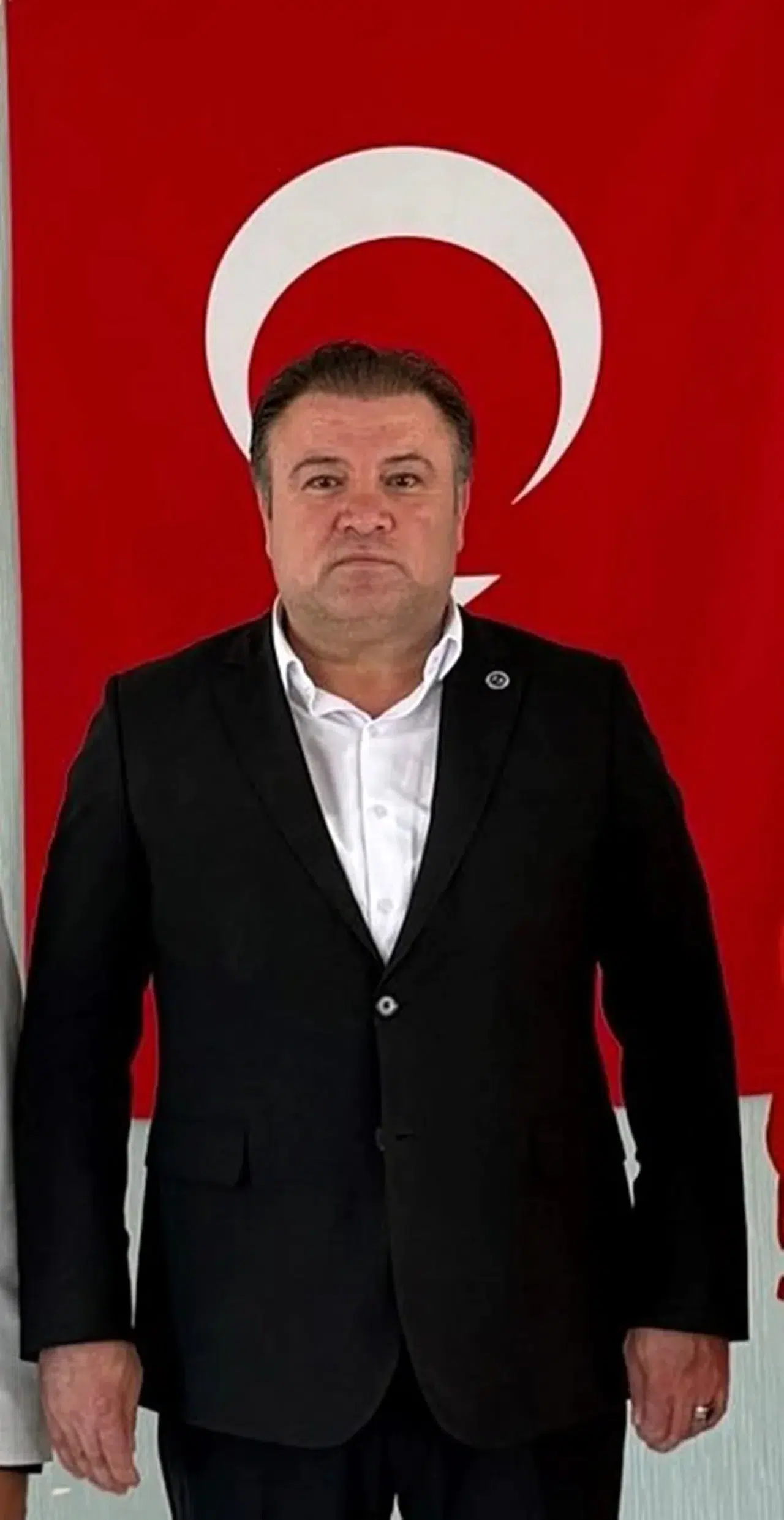 Müstet’ten Meclis’teki Olaylara Tepki