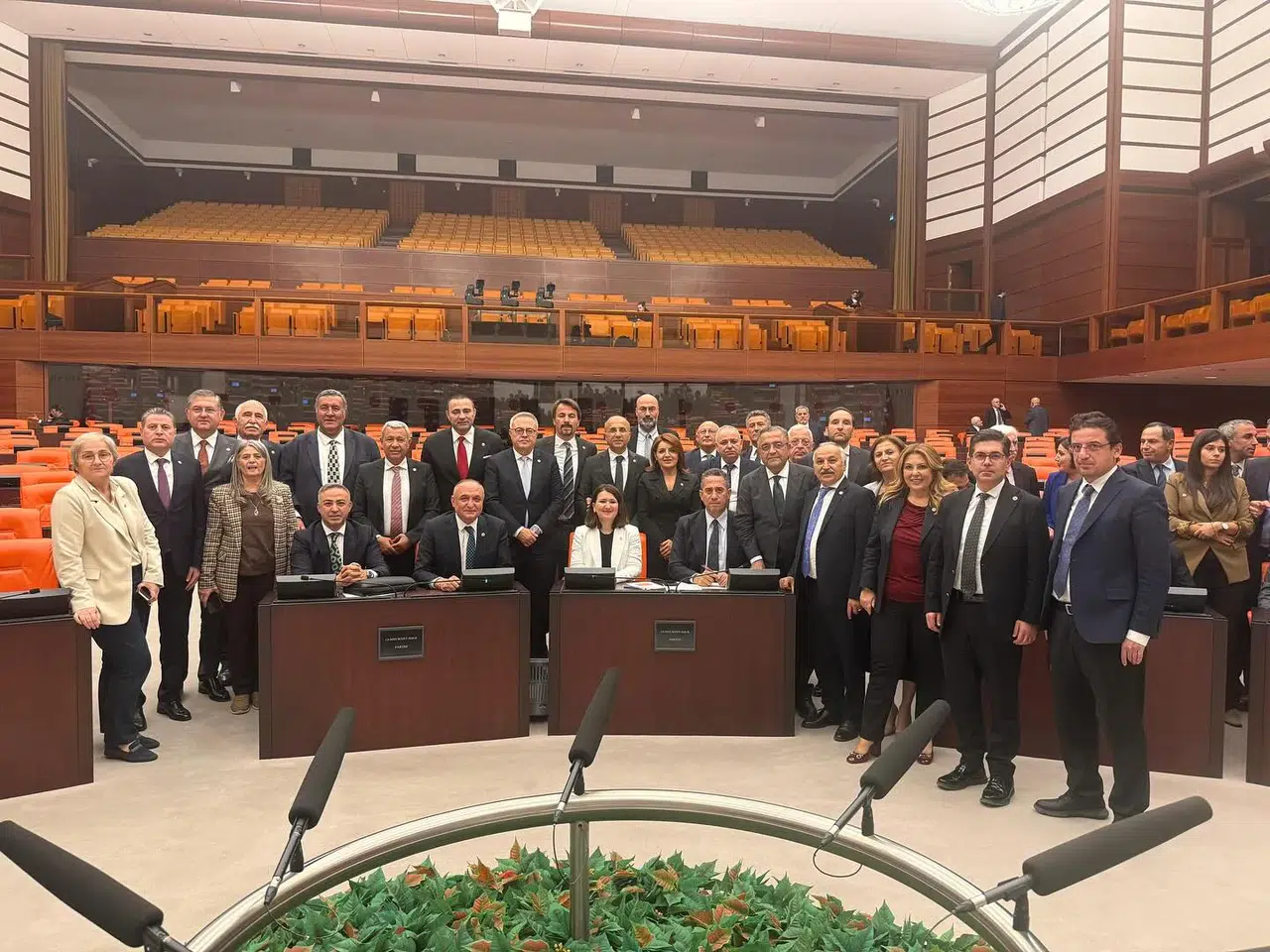 Tahtasız: Irak ve Suriye Tezkeresine Ret Oyu Verdik