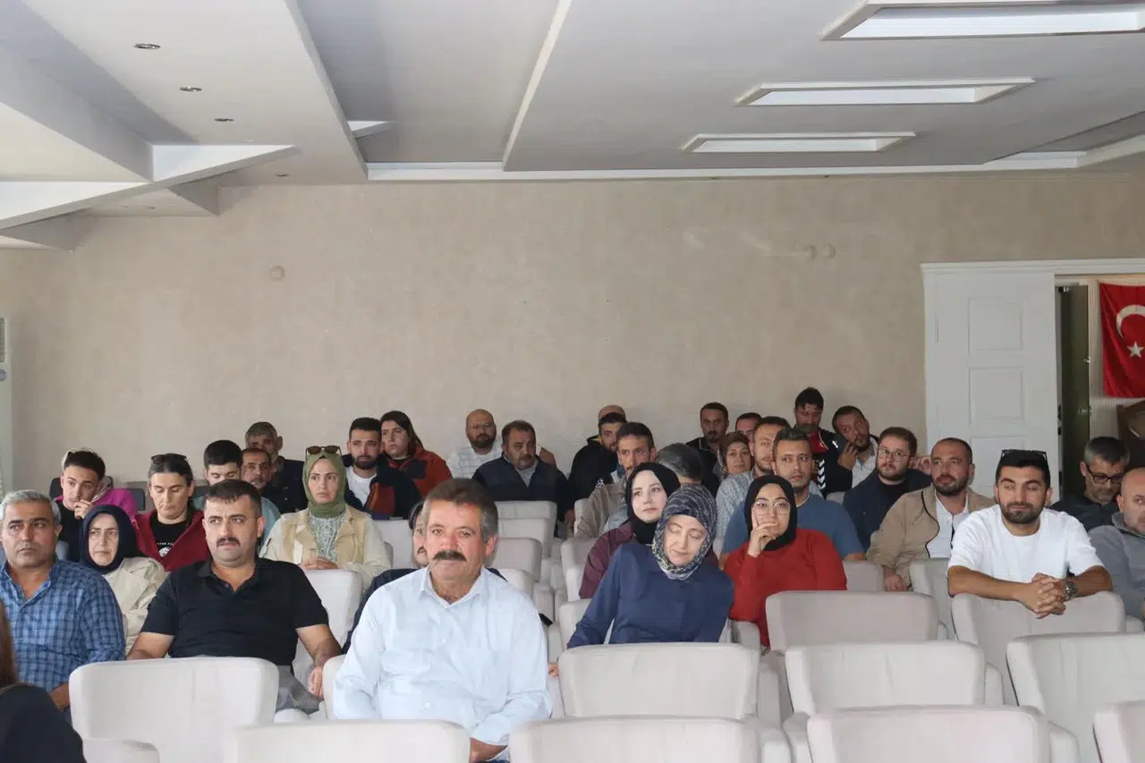 Gençlik ve Spor’da ‘Protokol ve Nezaket’ Eğitimi