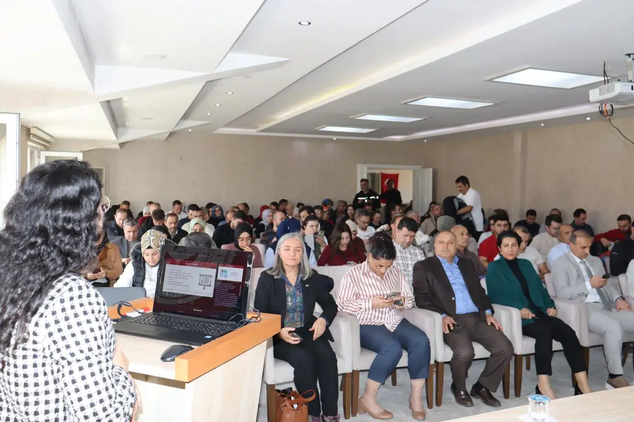 Gençlik Spor Personeline Kadına Şiddete Karşı Farkındalık Eğitimi