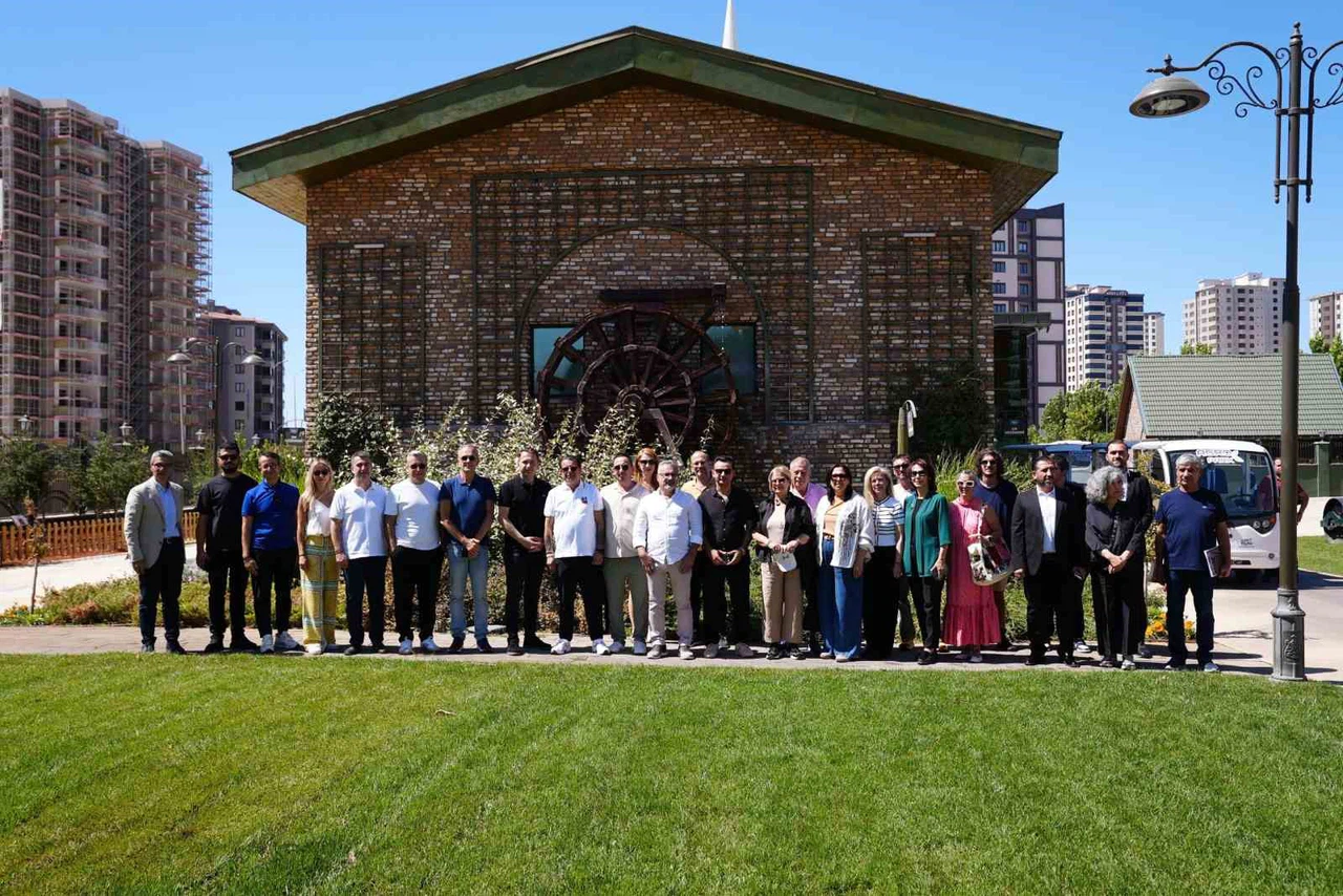 Agro Park binlerce ziyaretçiyi ağırladı