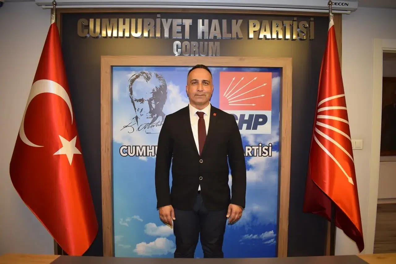 ‘Öğretmenler, Cehaletle Savaşın En Keskin Kılıcıdır’