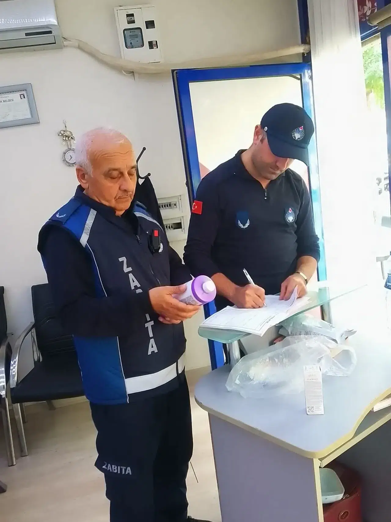 Zabıtadan Kadın Kuaförlerine Denetim