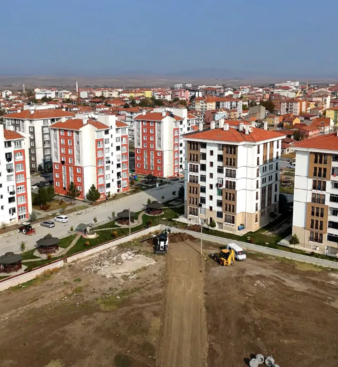 Alaca'da Altyapı Çalışmaları Sürüyor